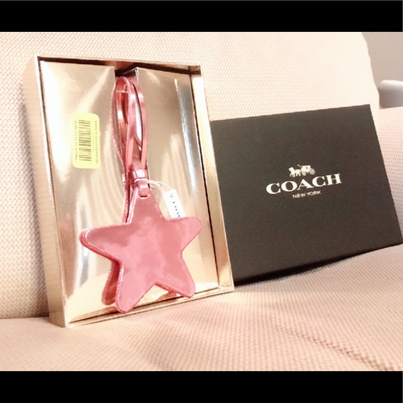 🔥🔥COACH STAR HANGTAG W/GIFT BOX  METALLIC🔥🔥 - Picture 2 of 3
